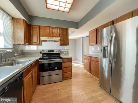 Kitchen - 407 Empoli Dr, Bear, DE 19701 photo 1 of 2