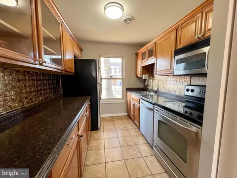400 Calburn Ct, Bear, DE 19701 photo 7