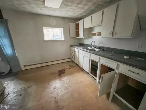 Kitchen - 3144 Old County Rd, Newark, DE 19702 photo 1 of 1