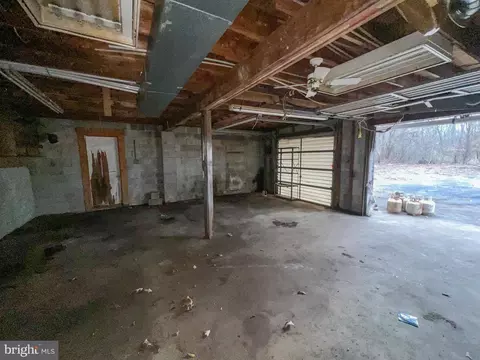 Exterior - 3144 Old County Rd, Newark, DE 19702 photo 1 of 2