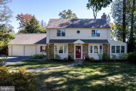 105 Bent Ln, Newark, DE 19711