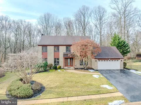 144 Fairhill Dr, Wilmington, DE 19808