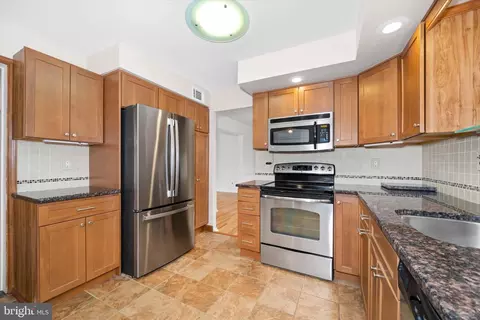 6 Hemlock Ln, Wilmington, DE 19810 photo 19