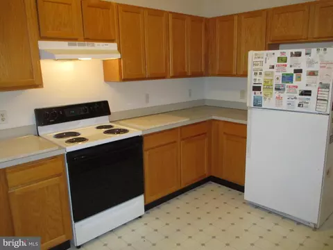 Kitchen - 3 Wicklow Rd, Bear, DE 19701 photo 2 of 3