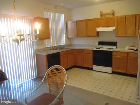 Kitchen - 3 Wicklow Rd, Bear, DE 19701 photo 3 of 3