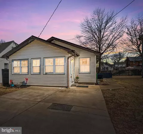 18 North Ave, Wilmington, DE 19804