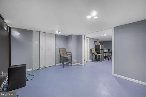 Entry Way - 435 Calburn Ct, Bear, DE 19701 photo 1 of 3