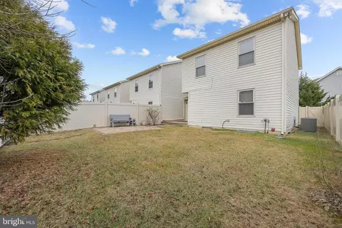 Exterior - 435 Calburn Ct, Bear, DE 19701 photo 3 of 4