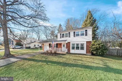 27 Neponset Rd, Wilmington, DE 19810