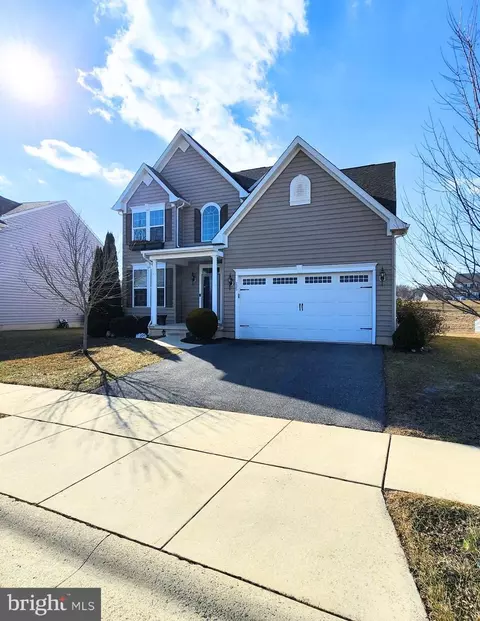 225 Armata Dr, Middletown, DE 19709 photo 2