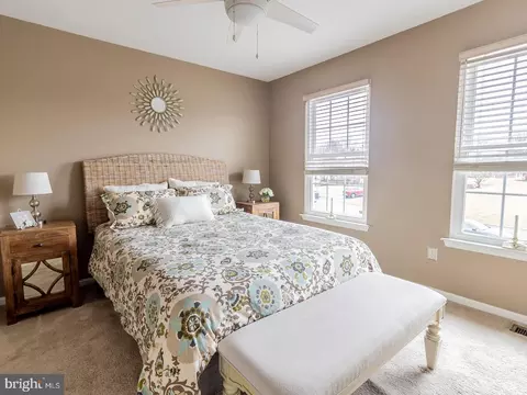 Bedroom - 63 Emerald Ridge Dr, Bear, DE 19701 photo 7 of 11
