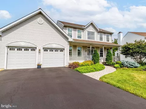 63 Emerald Ridge Dr, Bear, DE 19701