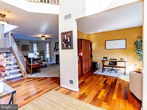Entry Way - 63 Emerald Ridge Dr, Bear, DE 19701 photo 3 of 8