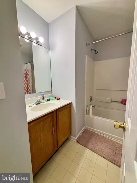 367 Norman Dr, Newark, DE 19702 photo 11
