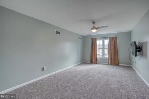Living - 151 Springmill Dr, Middletown, DE 19709 photo 1 of 1