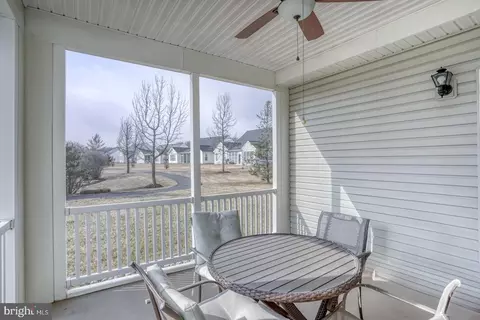 Exterior - 151 Springmill Dr, Middletown, DE 19709 photo 4 of 4