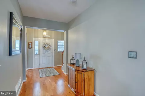 Entry Way - 151 Springmill Dr, Middletown, DE 19709 photo 4 of 6