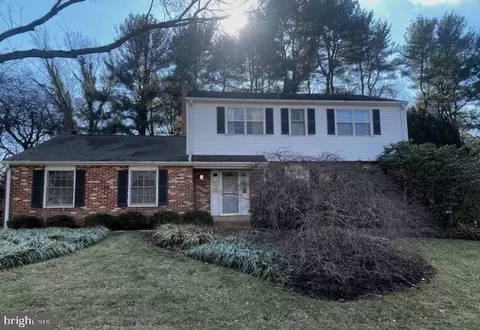 207 Hanover Pl, Newark, DE 19711
