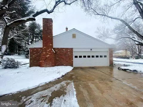 207 Hanover Pl, Newark, DE 19711 photo 3