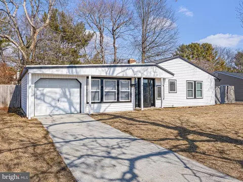 29 Carlisle Rd, Newark, DE 19713