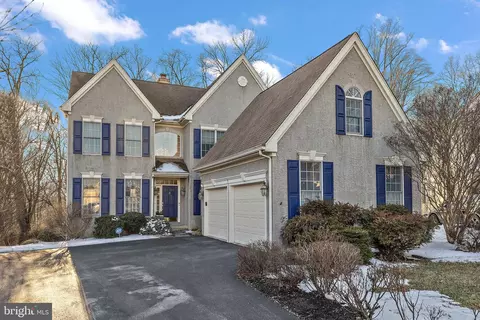 24 S Hampshire Ct, Wilmington, DE 19807