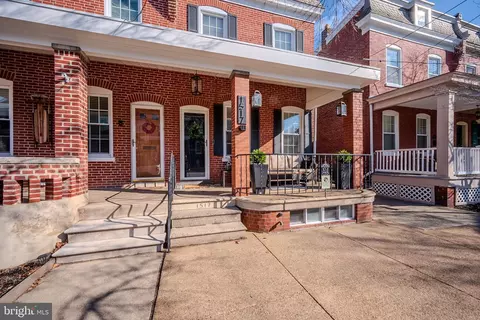 1517 W 10th St, Wilmington, DE 19806