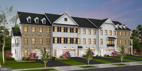 708 Walkers Mill Ln #29, Greenville, DE 19807