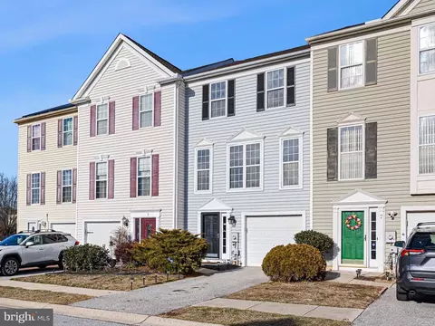 5 S Tribbit Ave, Bear, DE 19701