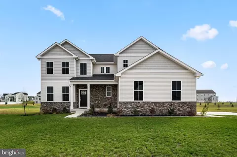 306 Bronzeleaf Dr W, Middletown, DE 19709