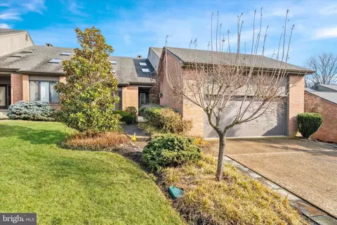 103 Downs Dr, Wilmington, DE 19807