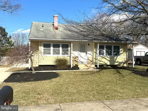 107 Patricia Rd, Newark, DE 19713