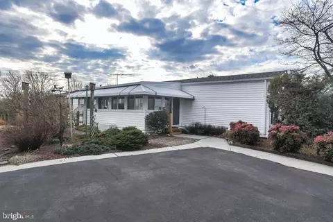 1122 12th Ave #824, Wilmington, DE 19808