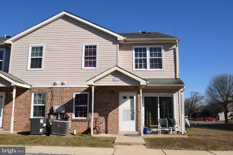 203 Highland Blvd #D, New Castle, DE 19720