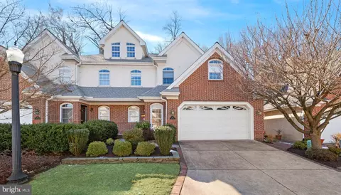 39 Hill Rd, Wilmington, DE 19806