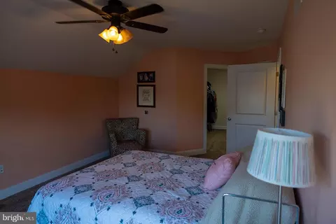 Bedroom - 5662 Summit Bridge Rd, Townsend, DE 19734 photo 3 of 10