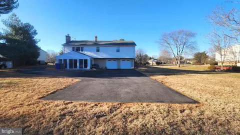 Other - 16 Stardust Dr, Newark, DE 19702 photo 5 of 8