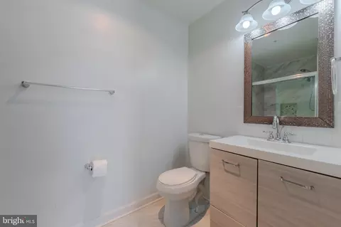 1607 Waters Edge Dr, Newark, DE 19702 photo 14