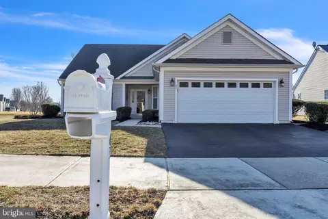 Exterior - 63 Springmill Dr, Middletown, DE 19709 photo 1 of 5