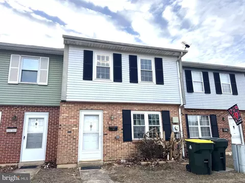 Exterior - 3 Turnbridge Rd, Newark, DE 19713 photo 1 of 4