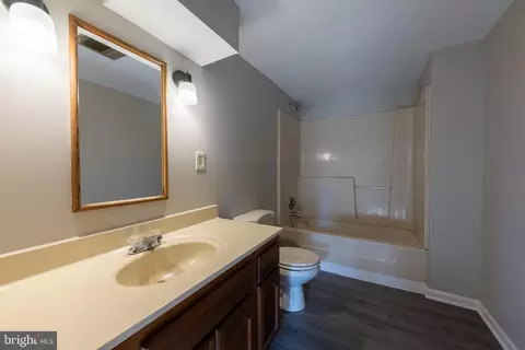 75 Midland Dr, Newark, DE 19713 photo 35