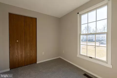 75 Midland Dr, Newark, DE 19713 photo 19
