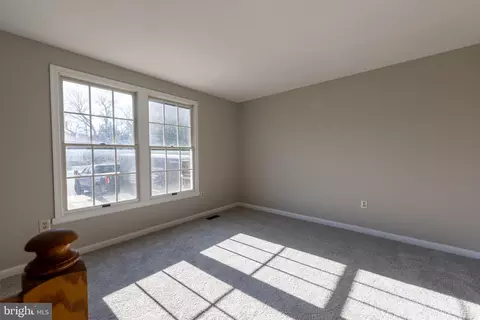 75 Midland Dr, Newark, DE 19713 photo 23