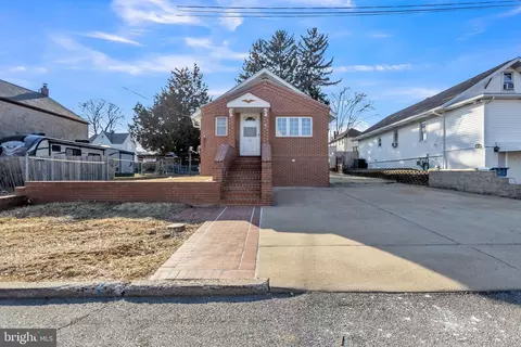 7 S Woodward Ave, Wilmington, DE 19805