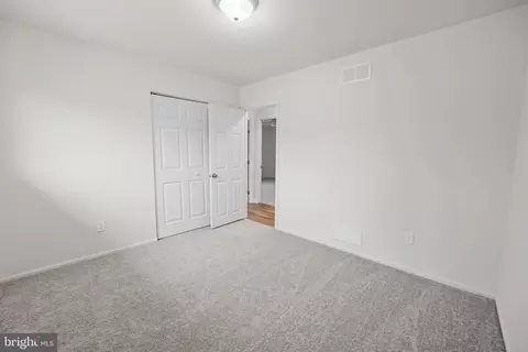 Other - 9 E Regal Blvd, Newark, DE 19713 photo 2 of 10