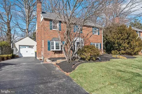 215 S Ogle Ave, Wilmington, DE 19805
