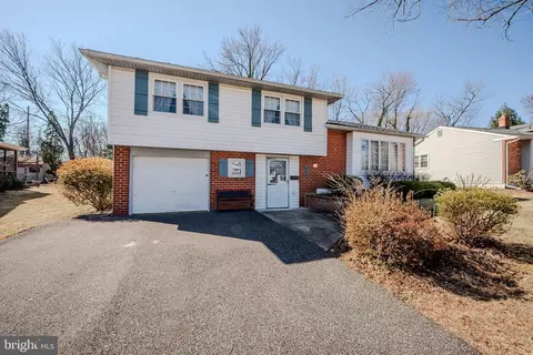 207 S Dillwyn Rd, Newark, DE 19711 photo 4