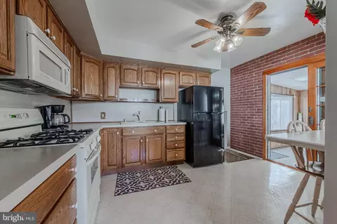 207 S Dillwyn Rd, Newark, DE 19711 photo 23