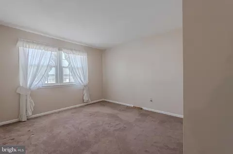 207 S Dillwyn Rd, Newark, DE 19711 photo 32
