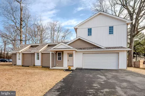 955 Old Harmony Rd, Newark, DE 19713