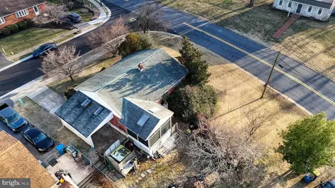 View/Area - 2 Sheffield Manor Dr, Newark, DE 19711 photo 3 of 8